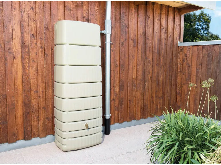 4rain "SLIM" regenwatertank, inhoud 650 liter, inclusief kraan en windbescherming.