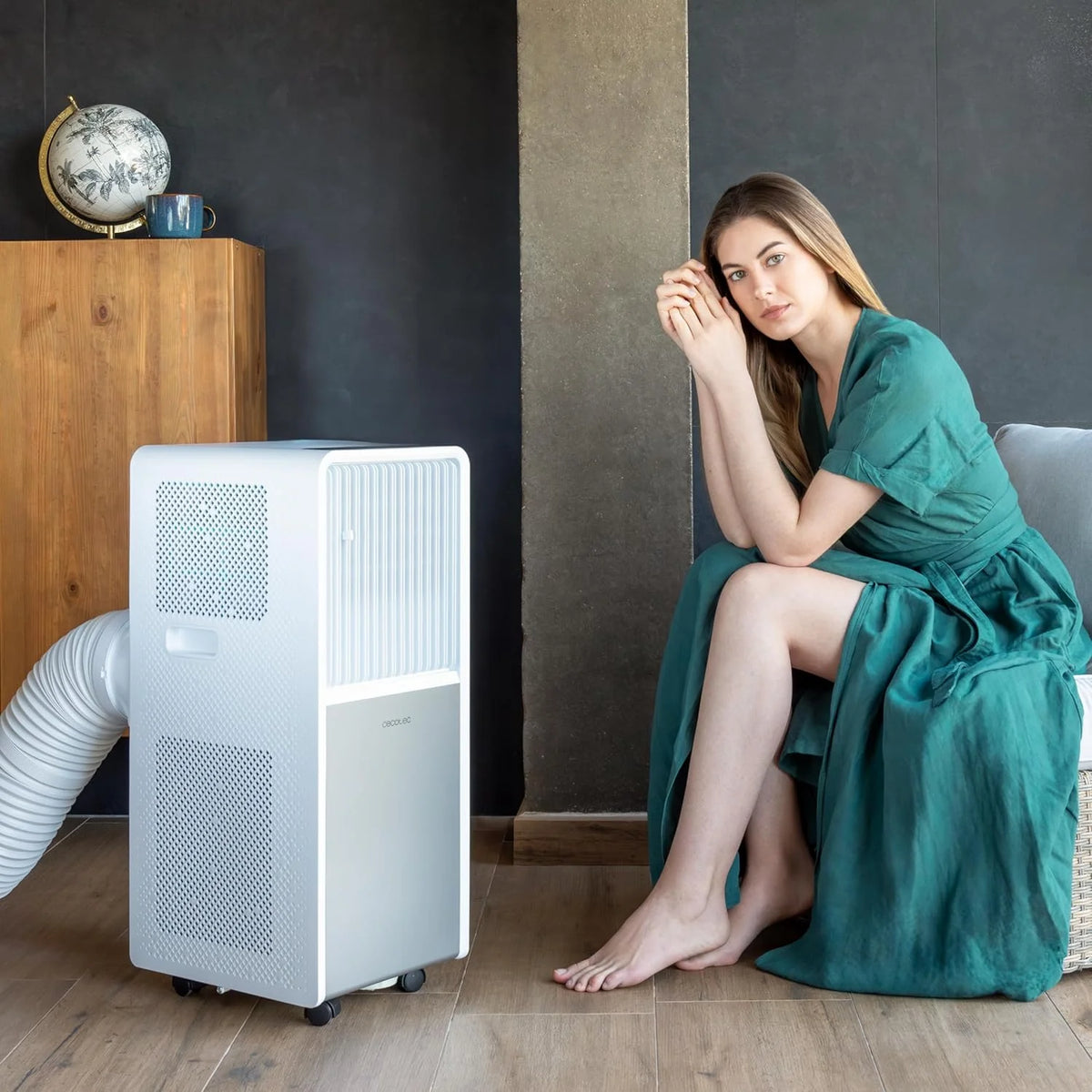 Cecotec ForceClima 9450 Style verwarming, draagbare airconditioner met afstandsbediening en warmtepomp, 9000 BTU, touchscreen, LED-display, 5 standen, 2 snelheden, luchtontvochtiger, timer, 16 m², wit