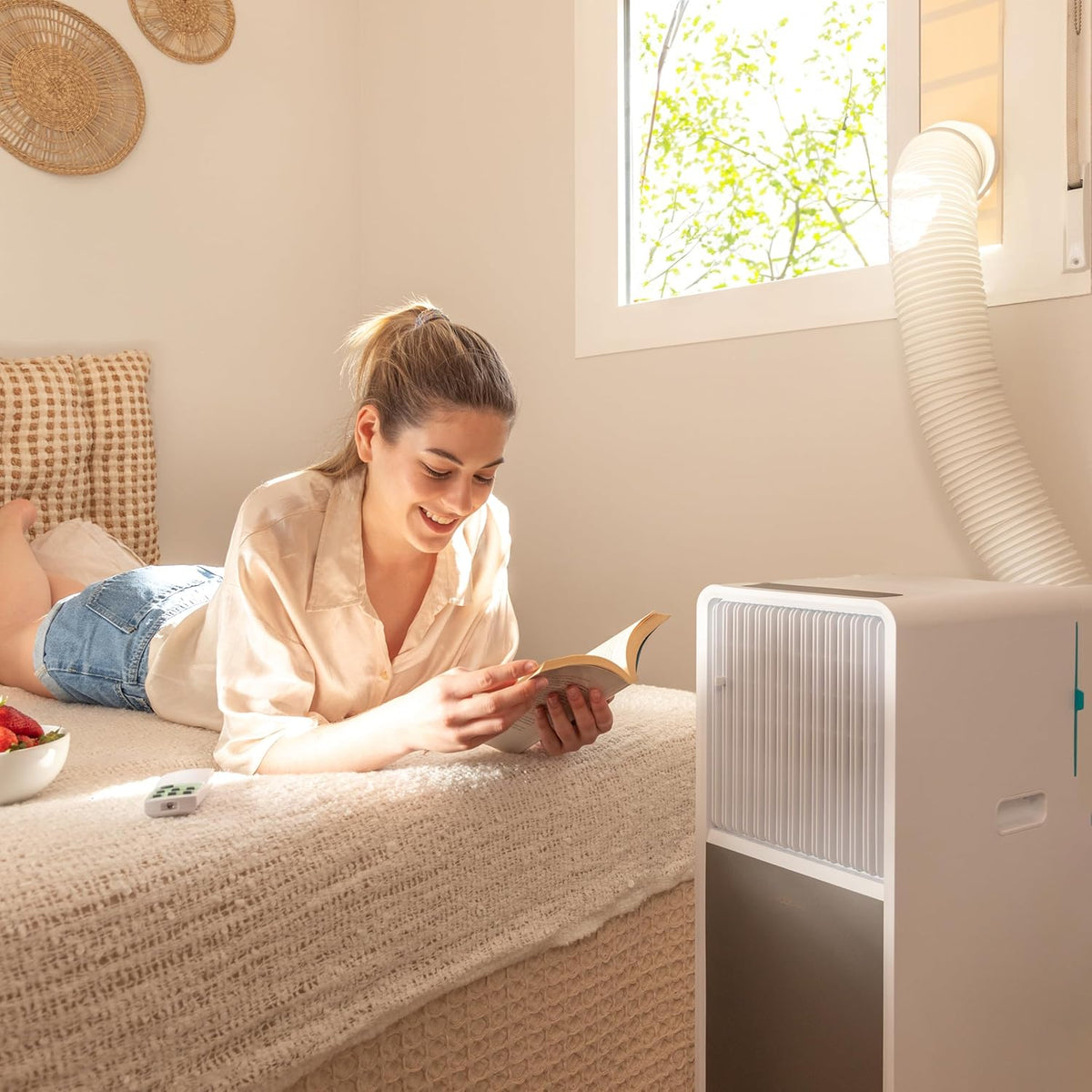 Cecotec ForceClima 9450 Style Heating, przenośna klimatyzacja z pilotem i pompą ciepła, 9000 BTU, ekran dotykowy, wyświetlacz LED, 5 trybów, 2 prędkości, osuszacz powietrza, timer, 16 m², kolor biały