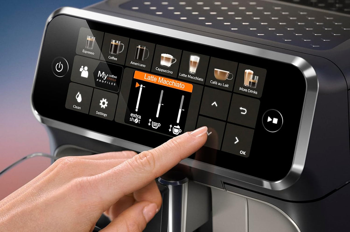 W pełni automatyczny ekspres do kawy Philips Series 5400 – system mleczny LatteGo, 12 specjałów kawowych, intuicyjny wyświetlacz, 4 profile użytkowników, chrom (EP5447/90)