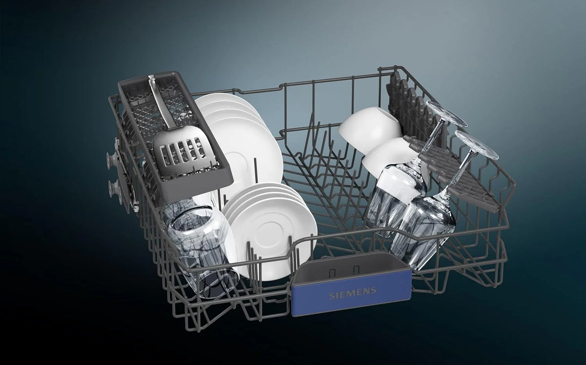 Zmywarka Siemens SN63EX06VE, iQ300 Smart, w pełni zintegrowana, 60 cm, szuflada na sztućce, bardzo cicha, varioSpeed, automatyczne otwieranie drzwi, potrójny system koszenia, infoLight, intensiveZone