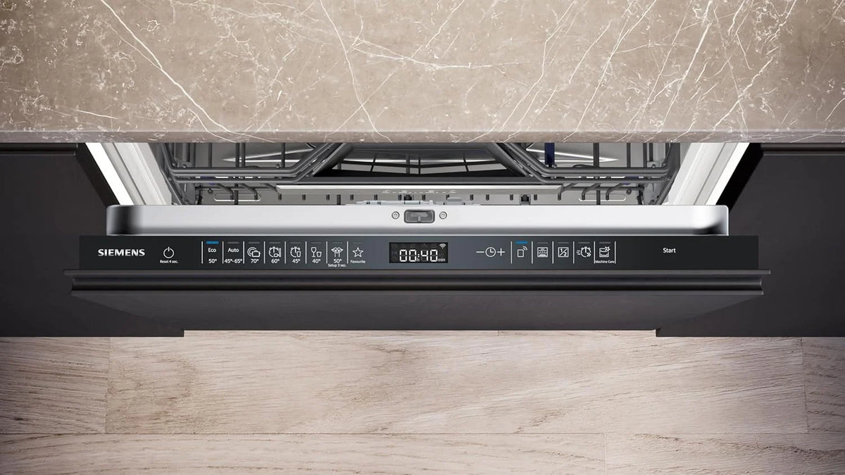 Zmywarka Siemens SN63EX06VE, iQ300 Smart, w pełni zintegrowana, 60 cm, szuflada na sztućce, bardzo cicha, varioSpeed, automatyczne otwieranie drzwi, potrójny system koszenia, infoLight, intensiveZone